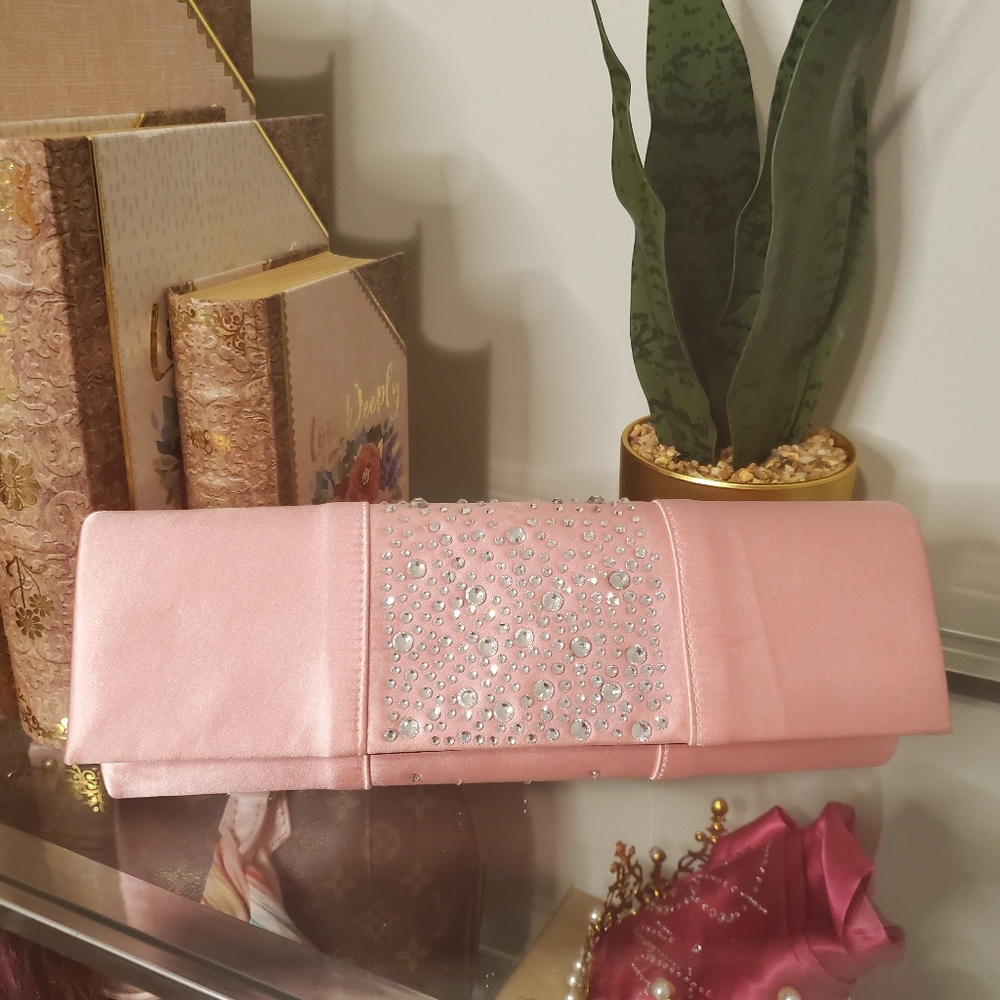 Pink Satin Cluth